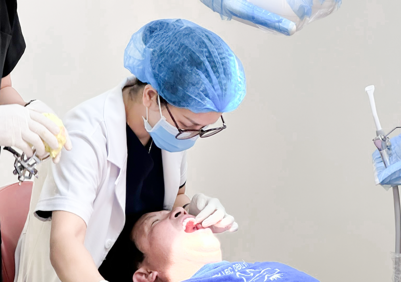 dental1_1791803458.png
