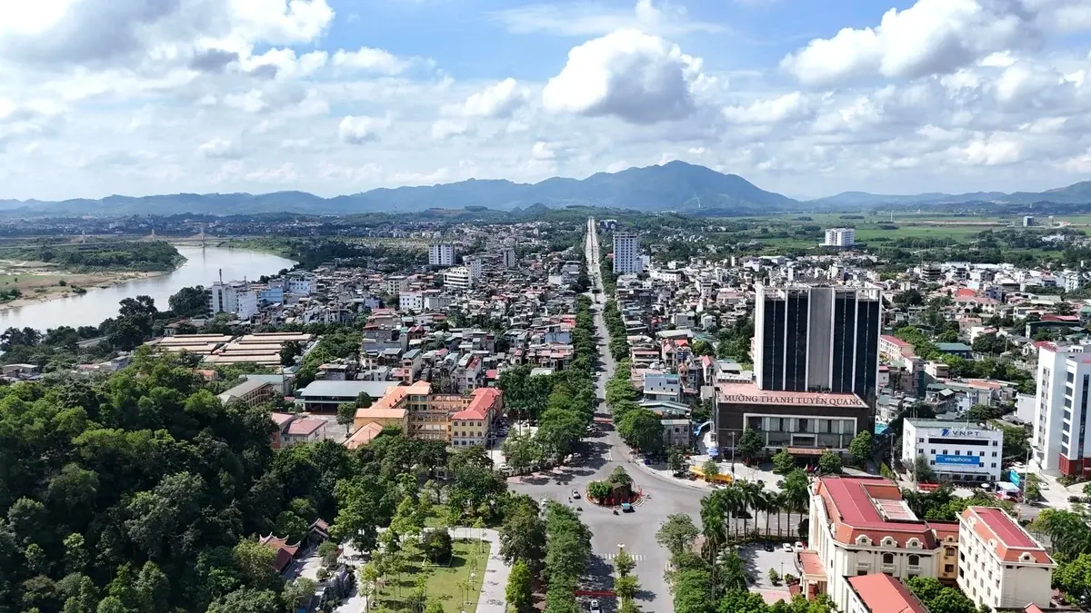 Building a land price database using a digital mapping approach in Tuyen Quang