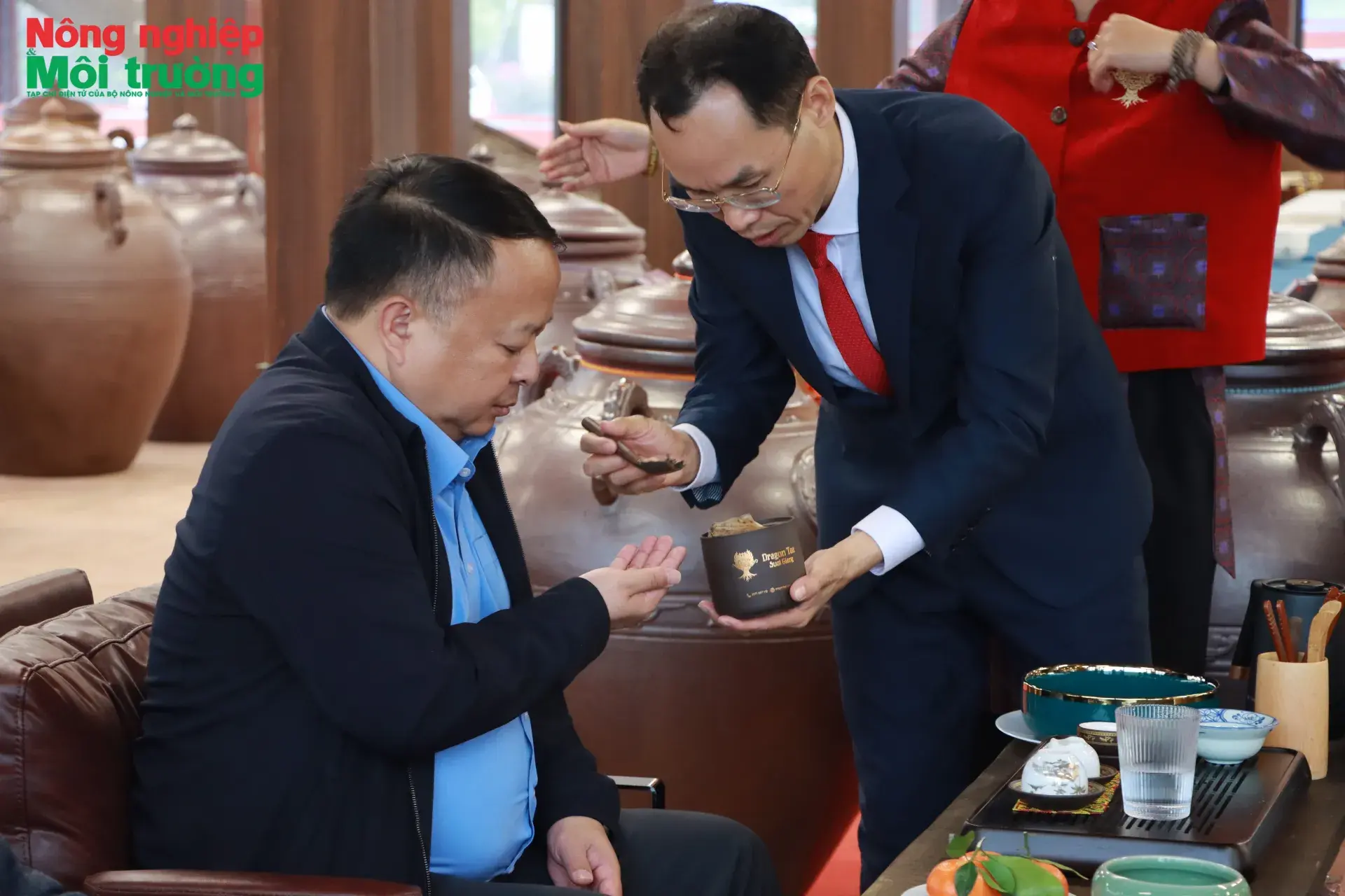 Tuyen Quang Chairman visits Dragon Tea Suoi Giang, linking ancient tea heritage with sustainable tourism