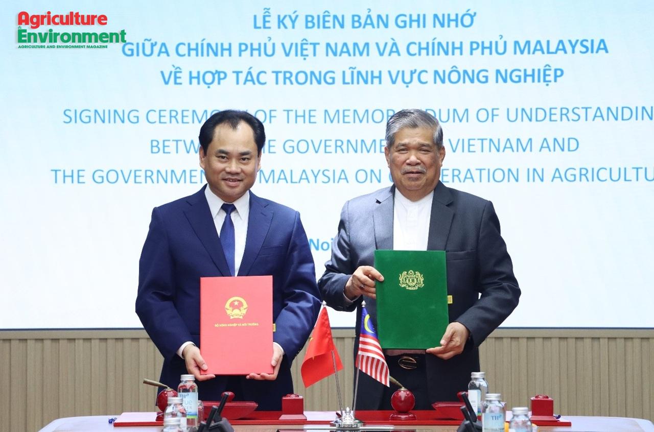 Viet Nam, Malaysia sign agriculture cooperation deal to support sustainable supply chains
