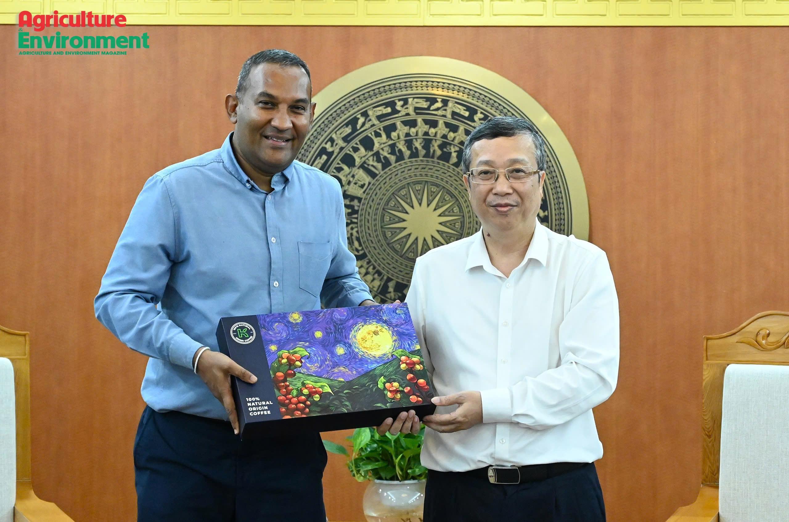 Viet Nam, Sri Lanka seek stronger cooperation in fertilizers, farm technology