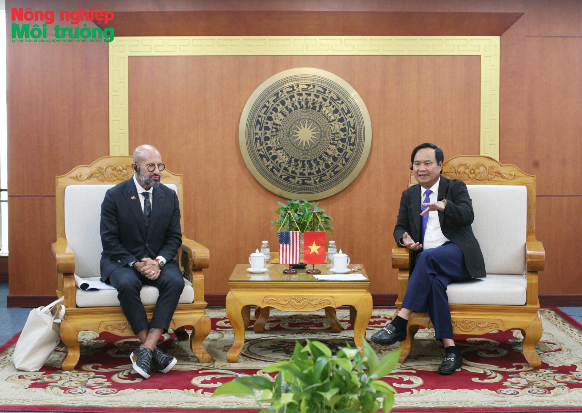FDA's ASEAN office in Viet Nam to deepen U.S.-Viet Nam food safety cooperation