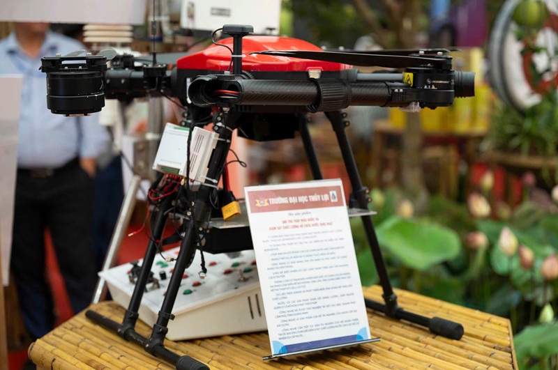 Scientific and technological highlights of the Agriculture and Environment sector at the exhibition on 80 years of national achievements