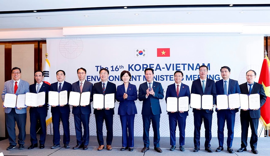 Vietnam - South Korea: Implementing comprehensive cooperation in the environmental sector