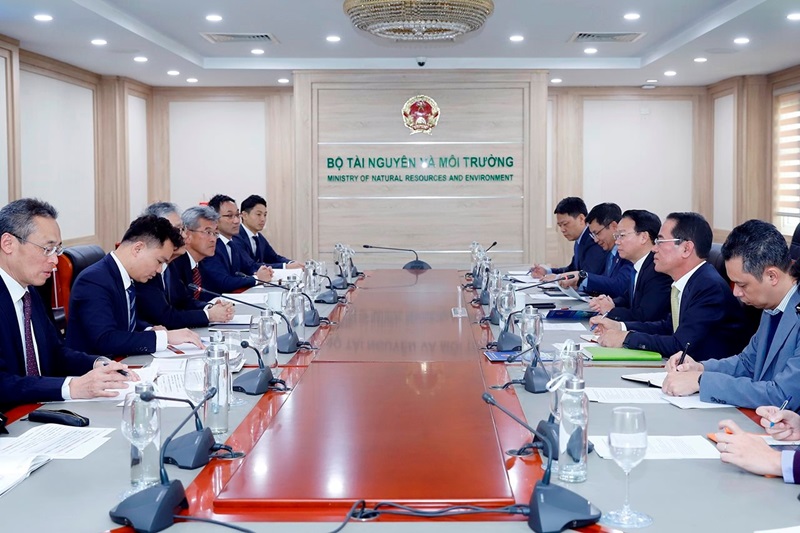 Vietnam and Japan strengthen cooperation on emissions eeduction and carbon credit exchange