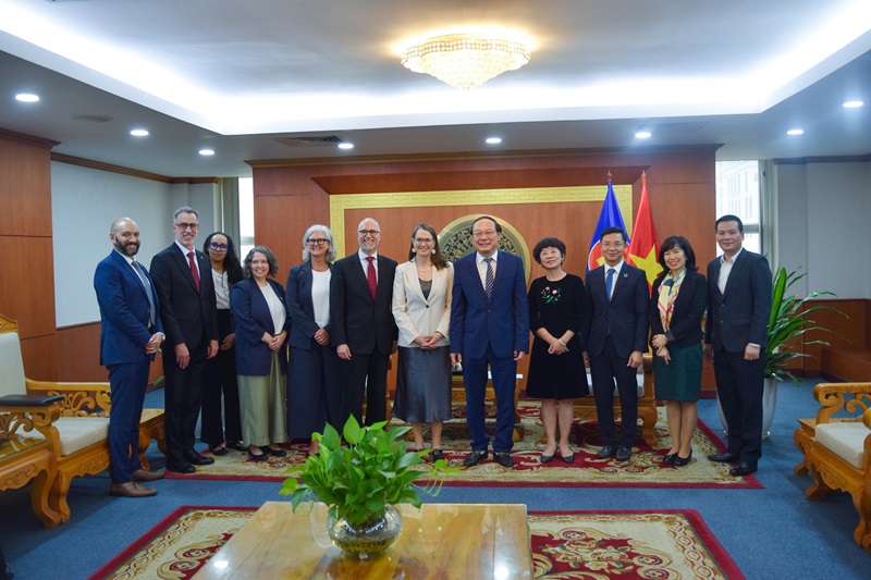 Canada and Vietnam promote cooperation in combating climate change