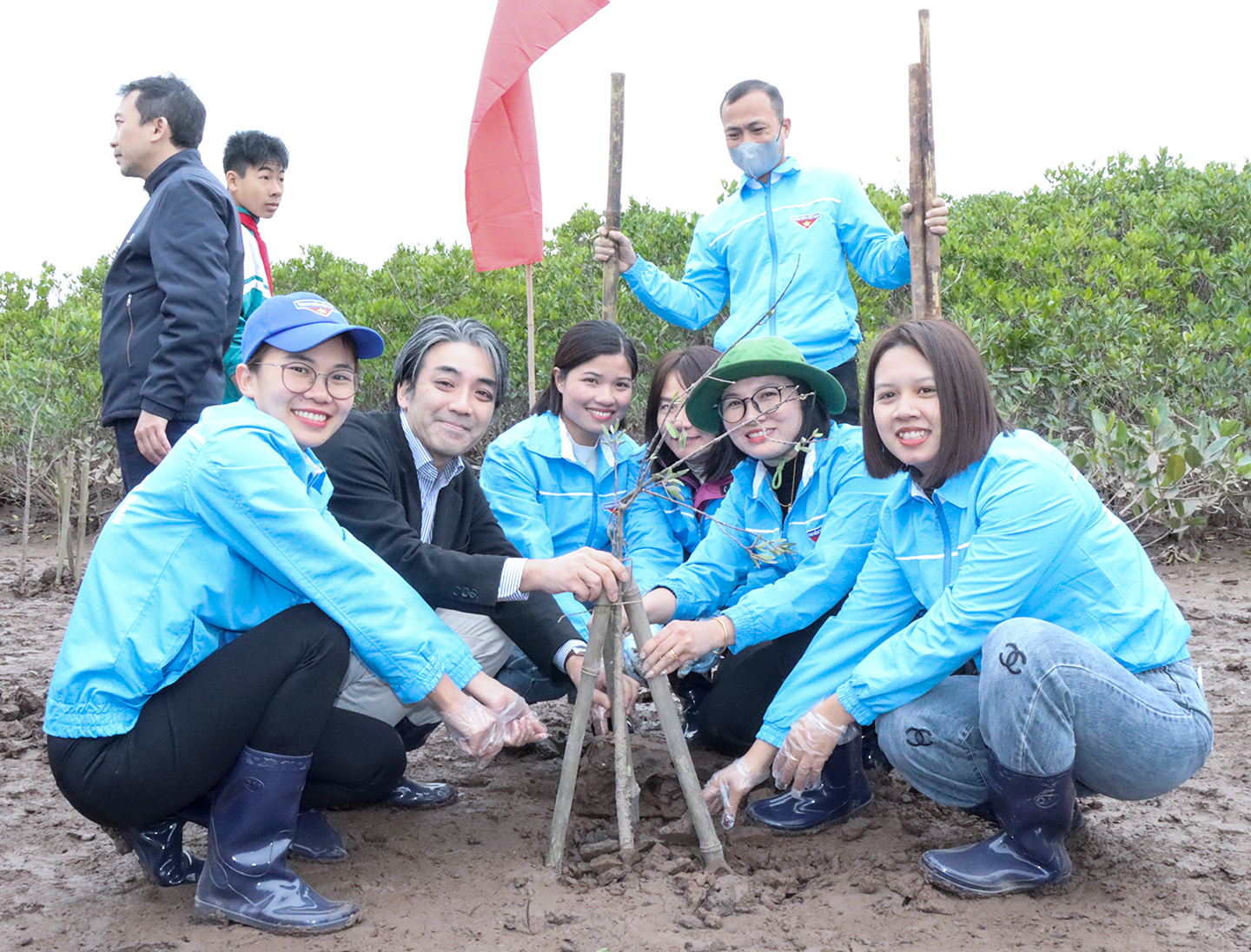 Ministry of Natural Resources and Environment Launches new-year tree planting festival in Thai Binh