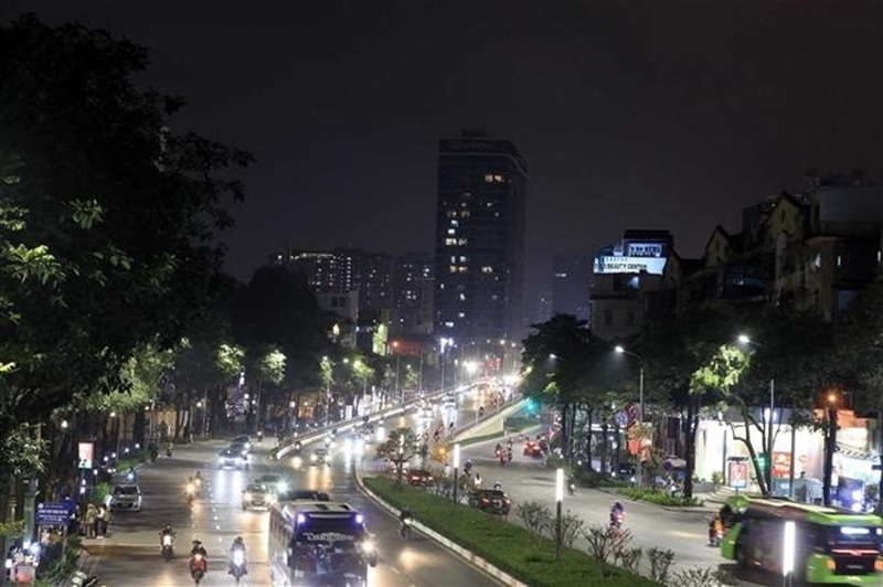 Vietnam saves nearly 859 million VND during Earth Hour 2024