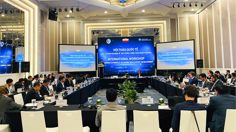 Sharing international experience on buildin mining policies