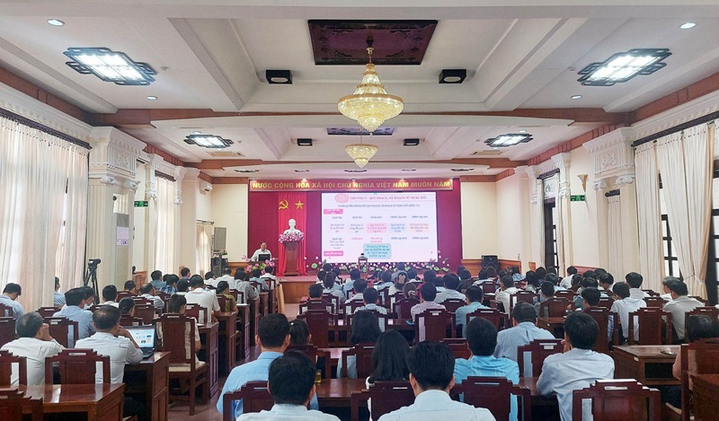 Ministry of Natural Resources and Environment disseminates the 2024 Land Law in Thua Thien - Hue province