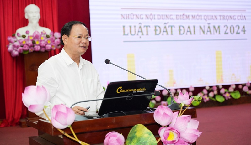 Ministry of Natural Resources and Environment disseminates the 2024 Land Law in Thua Thien - Hue province