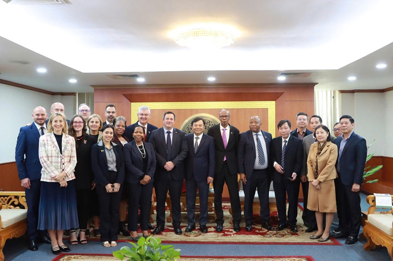 Promoting Viet Nam-South Africa agricultural trade cooperation