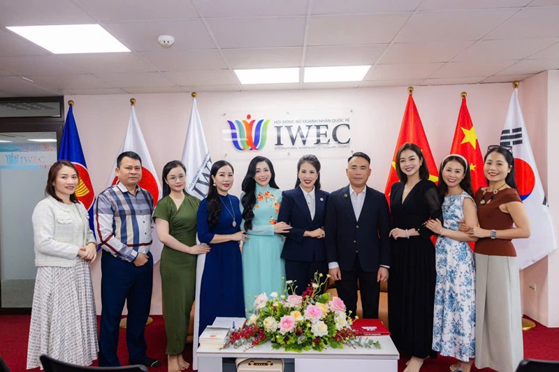 Empowerment for happiness: A message from women entrepreneurs