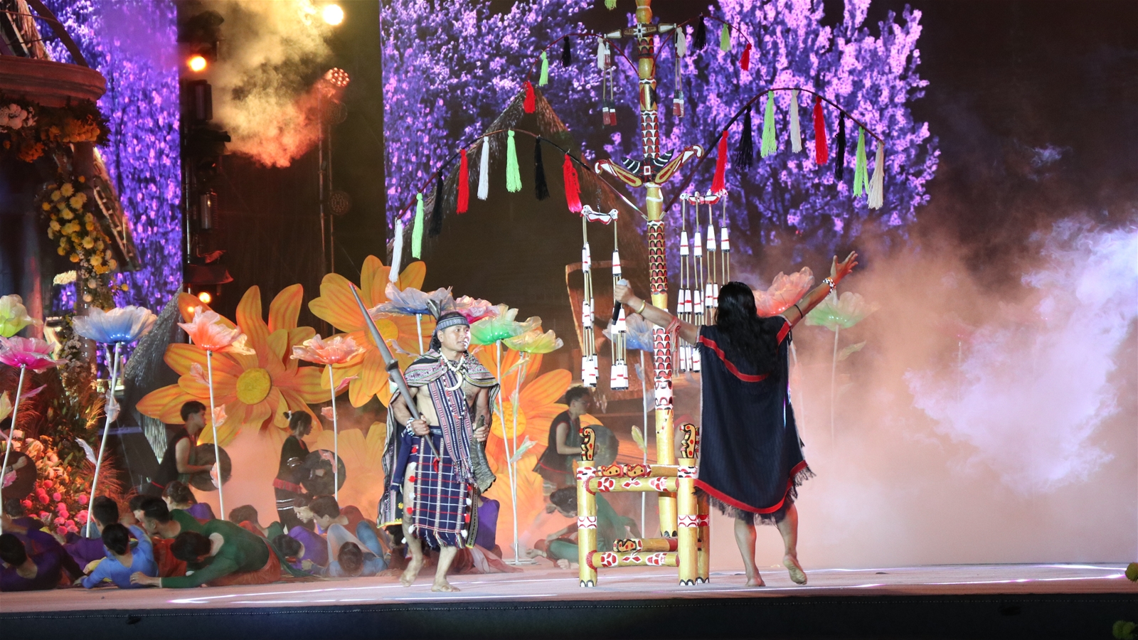 Da Lat blossoms in colors: The grand opening of the 2024 Flower Festival