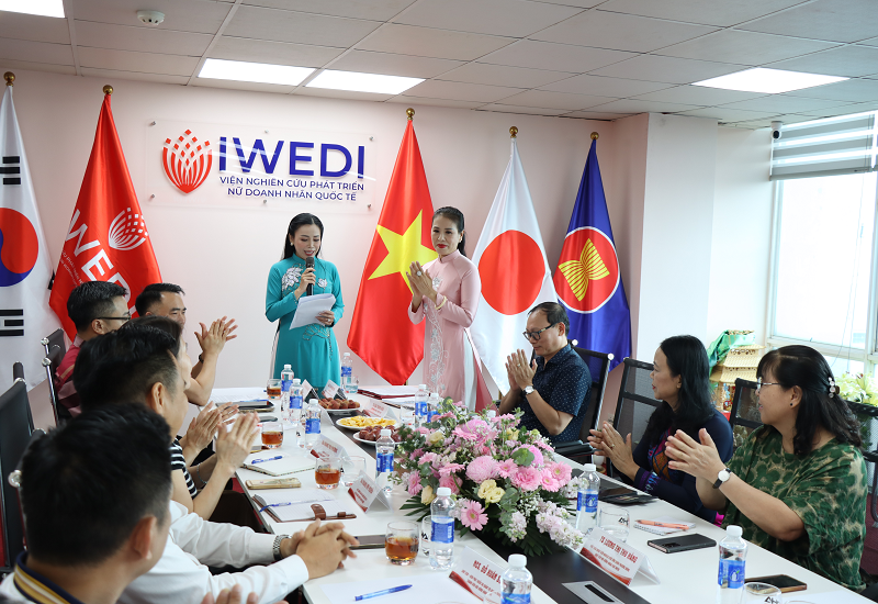 The Agriculture and Environment Magazine signs cooperation agreement with IWEDI