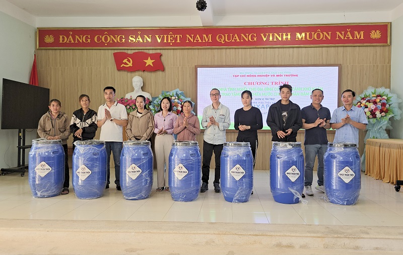 From roofs to water tanks: Spreading love to disadvantaged coastal communities in Quang Binh