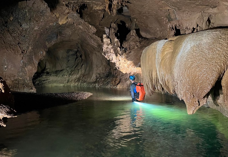 Exploration reveals 22 new caves in Quang Binh