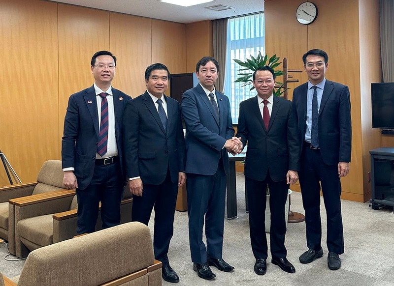 Vietnam seeks Japan’s support for resource management and marine environmental protection programs