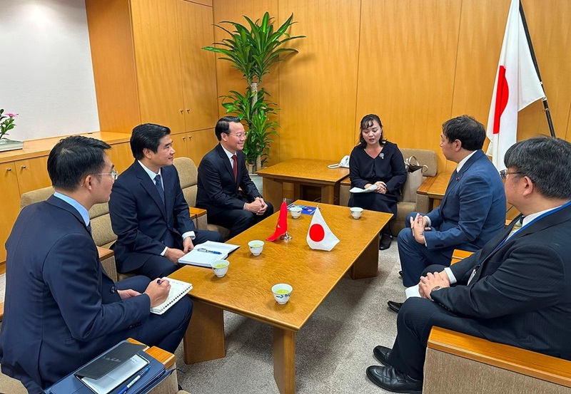 Vietnam seeks Japan’s support for resource management and marine environmental protection programs