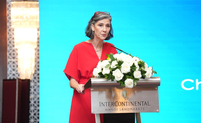 Vietnam affirms its pioneering role in global cooperation against plastic pollution