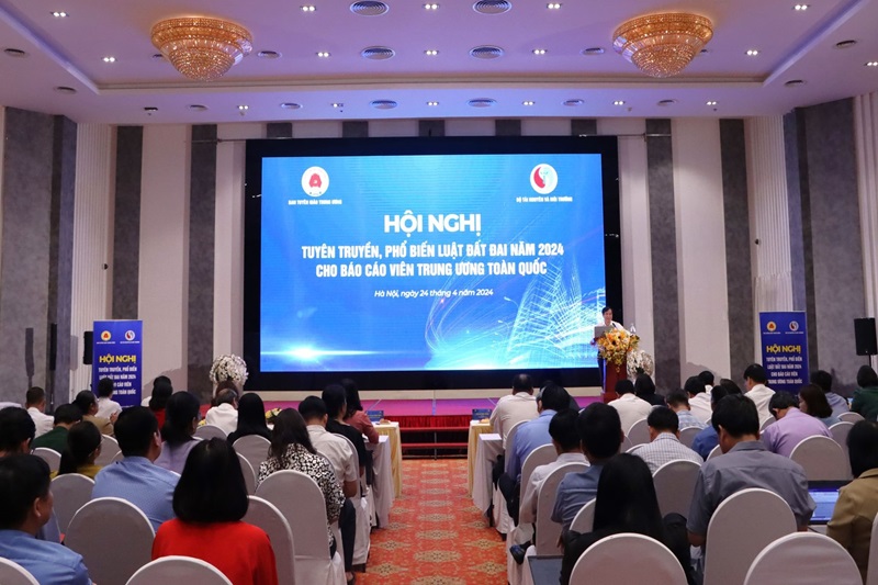 Popularization of the 2024 Land Law for central-level disseminators nationwide