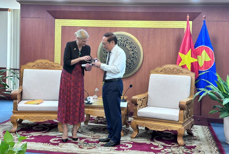 Vietnam - Ireland: Strengthening bilateral cooperation on food waste management and the circular economy