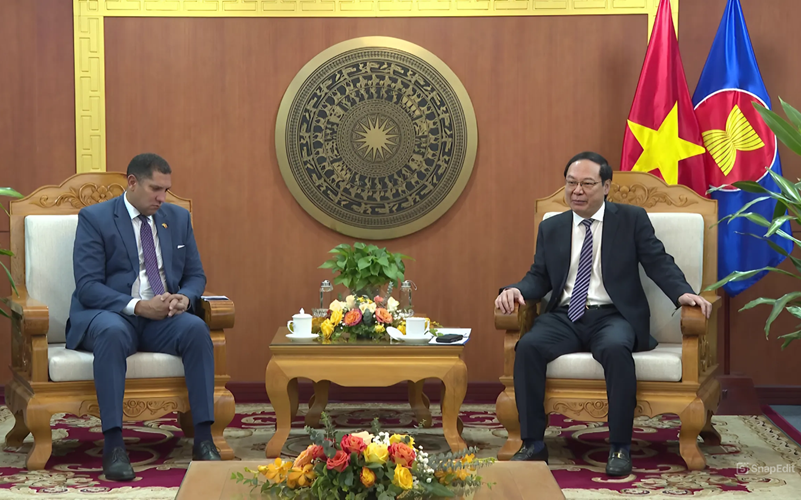 Vietnam and Sweden enhance cooperation in green development
