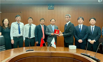 Deputy Minister Le Minh Ngan discusses land administration with Japan: Strengthening bilateral cooperation