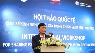 Sharing international experiences on building mining policies