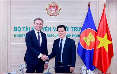 Vietnam - Netherlands: Comprehensive cooperation for addressing climate change adaptation and environmental challenges