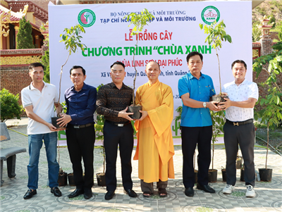 “Green pagoda”: Program spreads environmental awareness at Linh Son Dai Phuc pagoda, Quang Binh