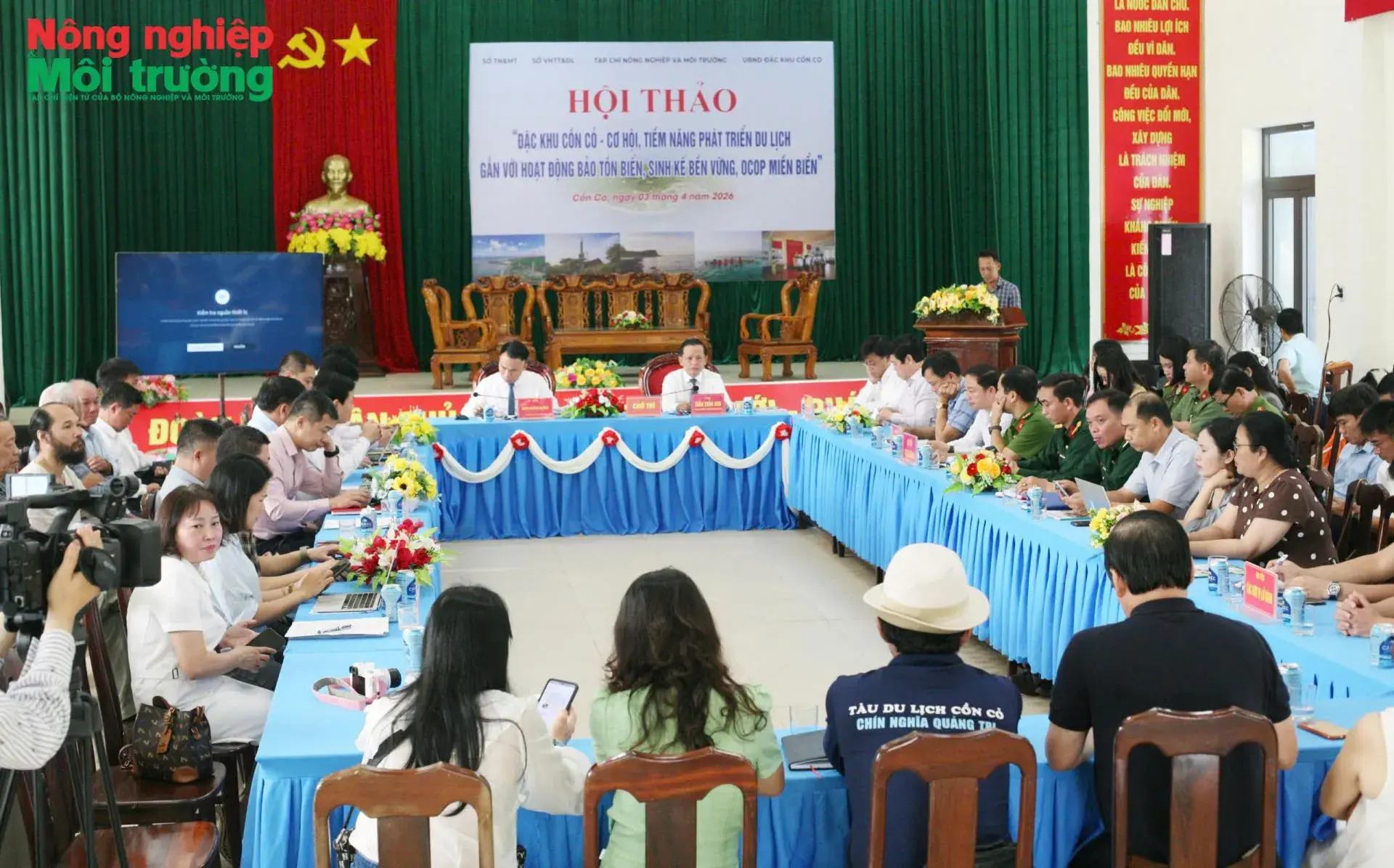 dai-bieu-tham-luan_1775184736.jpg