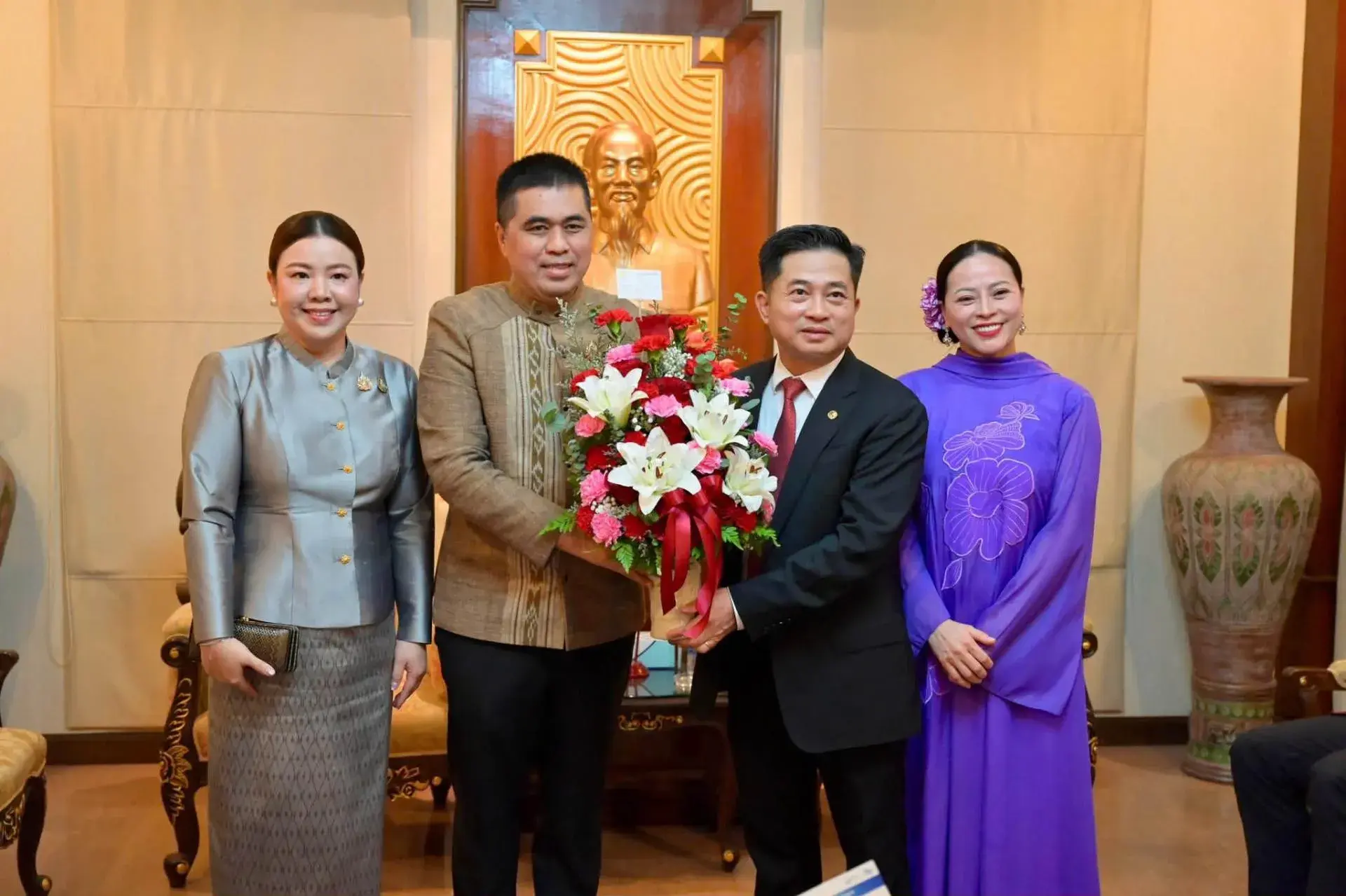 Viet Nam’s Consulate General in Khon Kaen marks 30th anniversary